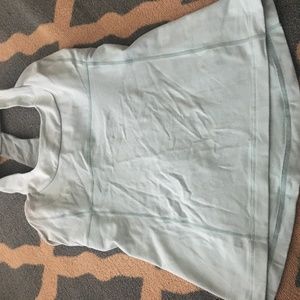 Lululemon Tank w/ Shelf Bra Size 8